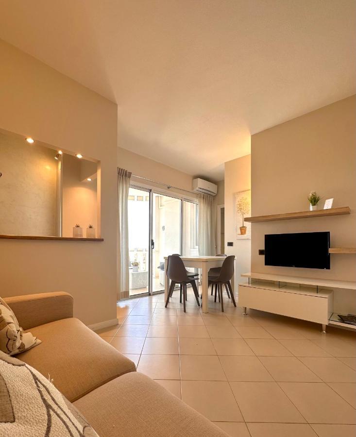 Prestige Panoramico Veronese Olbia Exterior photo